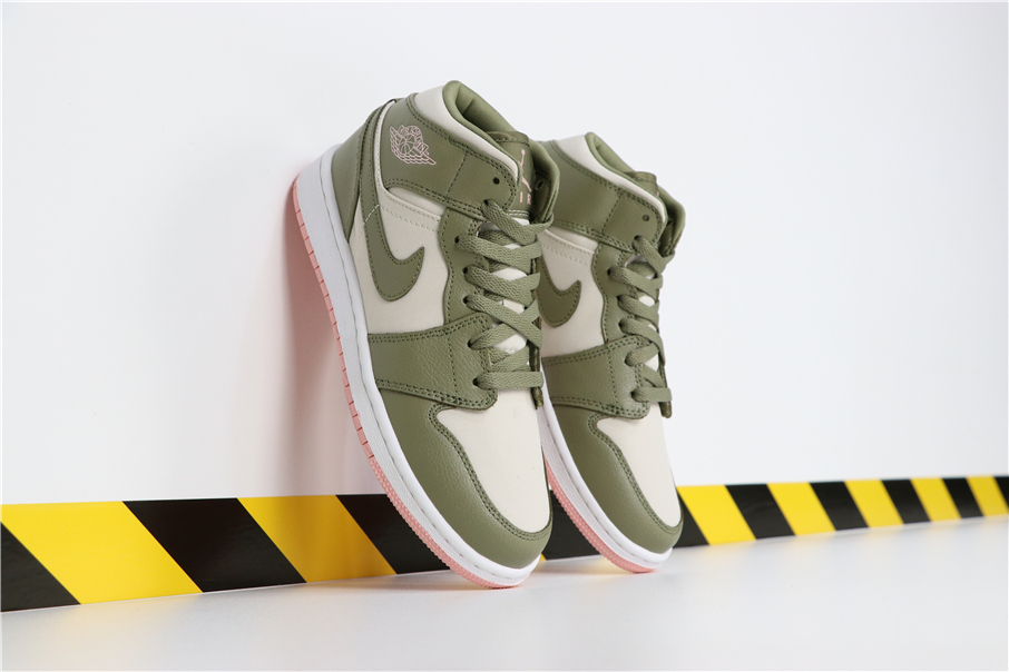 Air Jordan 1 MID GS Green White Pink Shoes